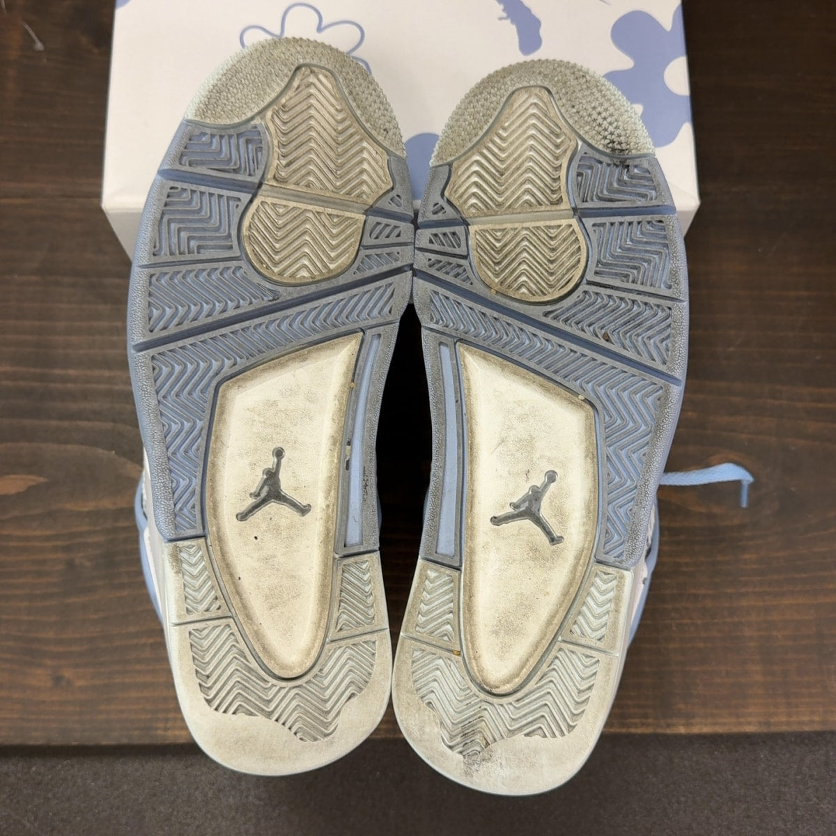Jordan 4 Retro Forget Me Not (Women's) - Image 8