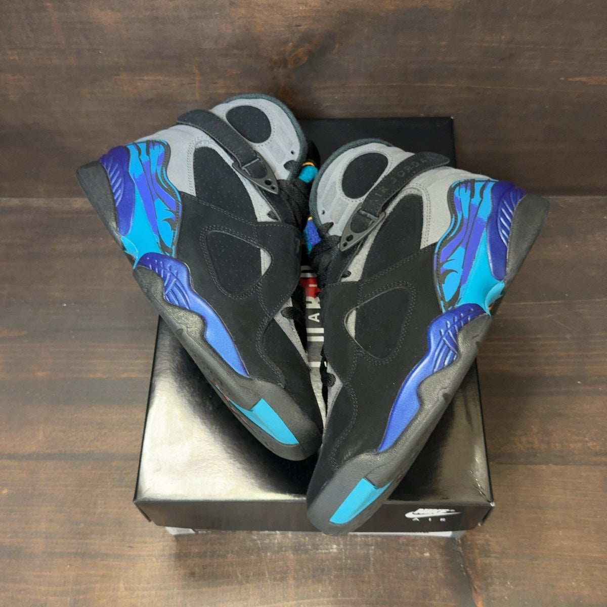Jordan 8 Retro Aqua (2025) - Image 2