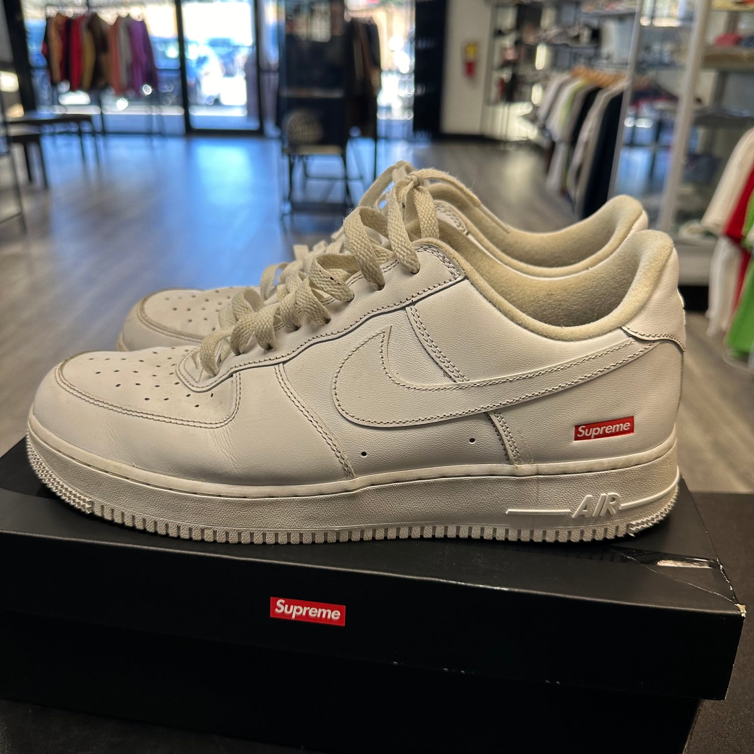 Supreme Air Force 1 White (Used)