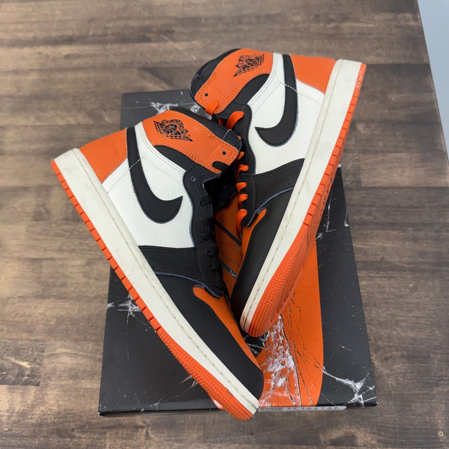 Shattered Backboard Jordan 1 retro High OG (2025) (USED)