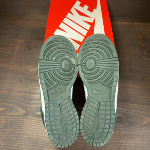 Nike Dunk Low Michigan State (GS) Size 7Y (Pre-Owned)