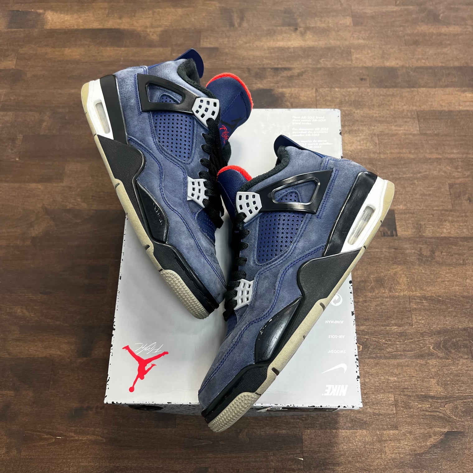 Winterized Jordan 4 Retro (USED,NO BOX TOP)