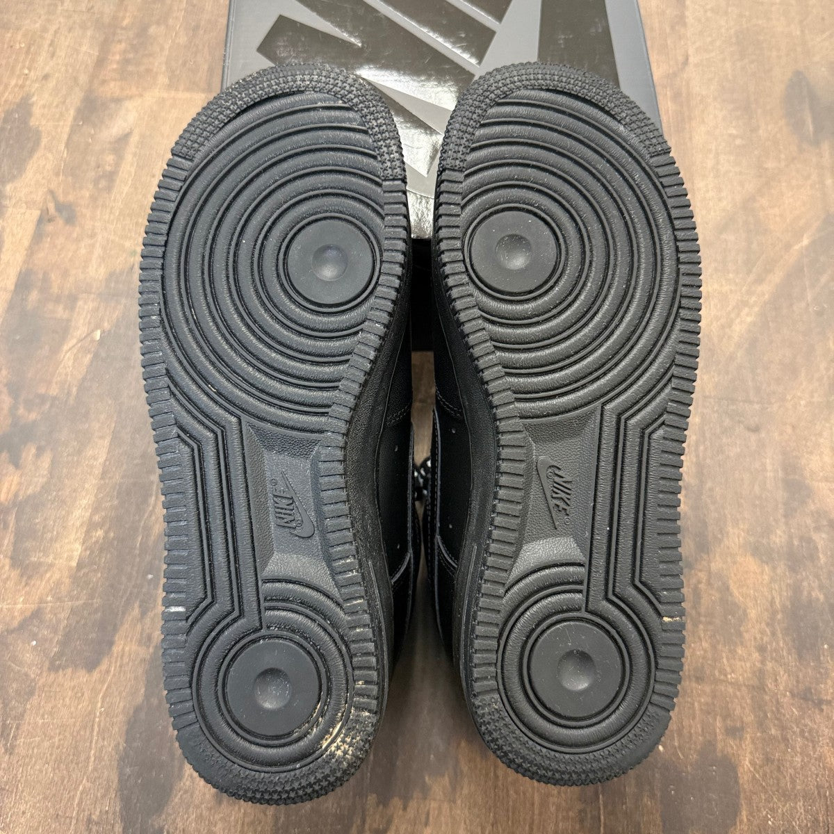 Nike Air Force 1 Low Supreme Black - Image 6