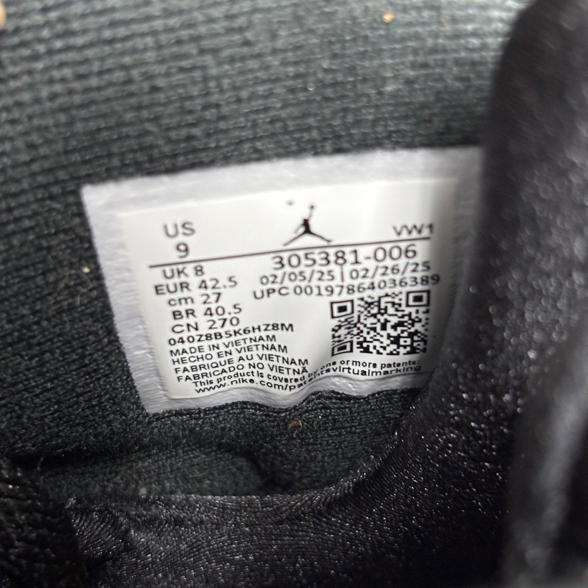 Jordan 8 Retro Aqua (2025) Size 9 (Pre-Owned) - aux