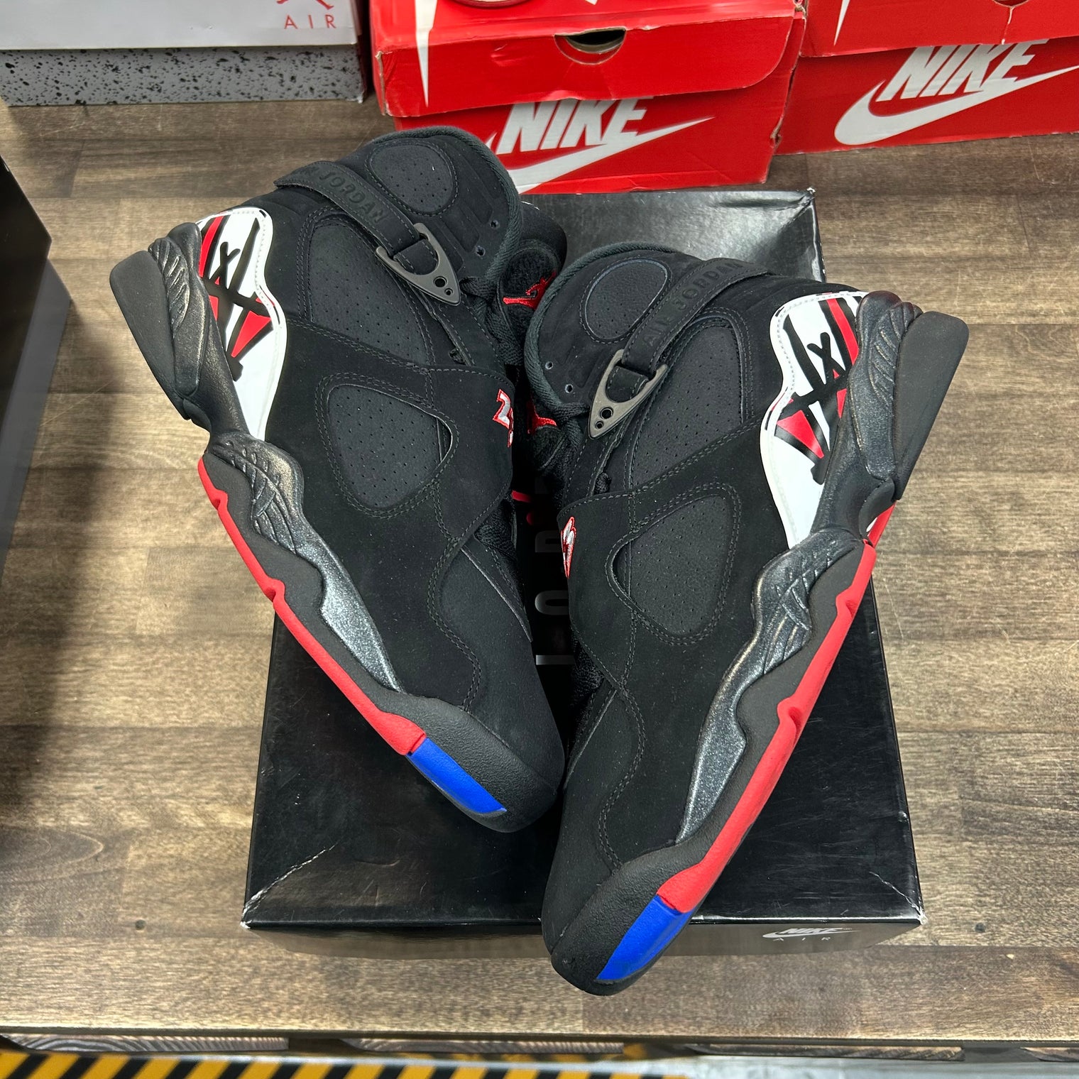Playoff Jordan 8 Retro (2023) (USED)