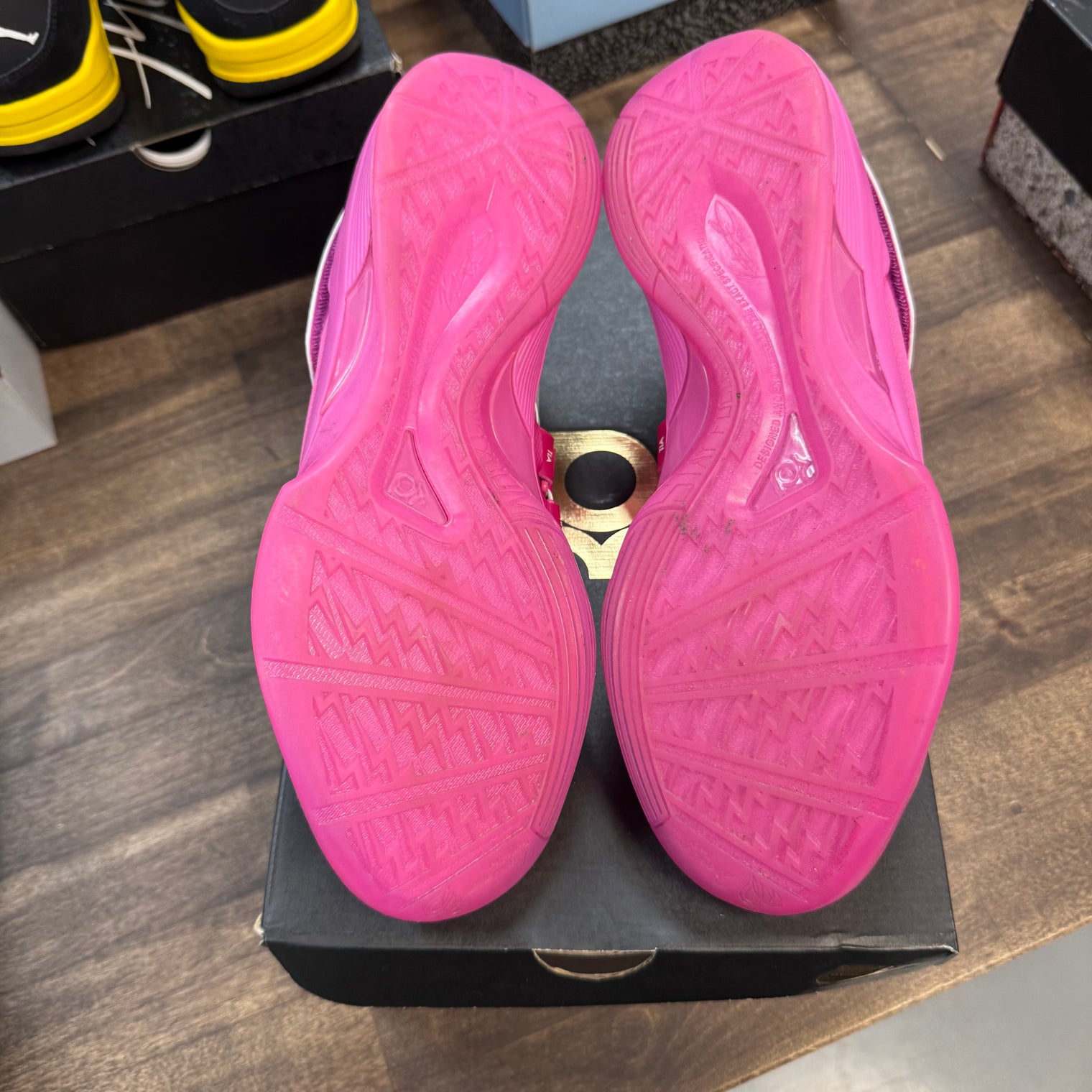 Aunt Pearl Nike KD 4 (USED)