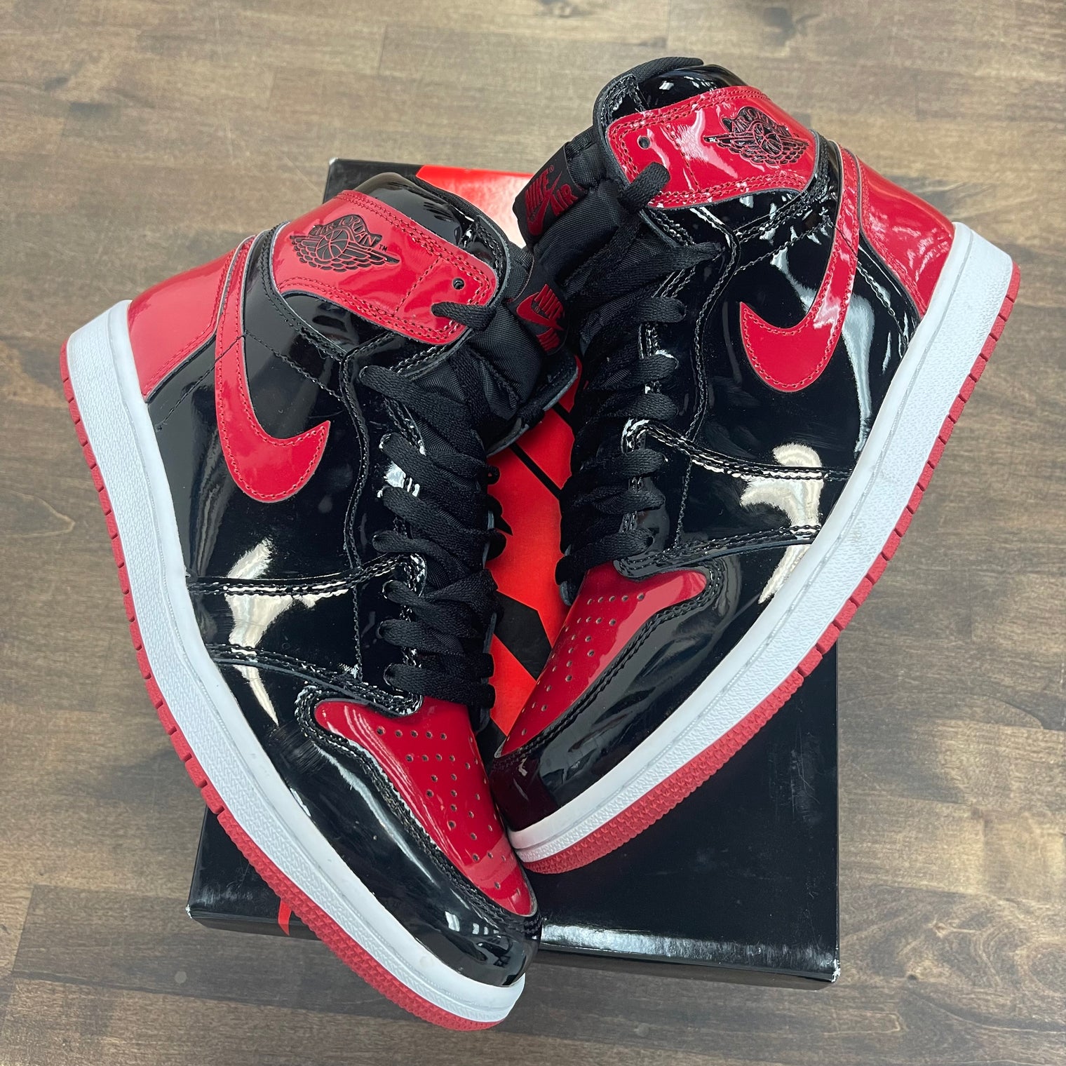 Patent Bred Jordan 1 High (USED)