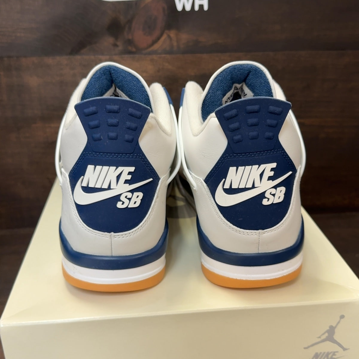 Jordan 4 Retro SB Navy - Image 4