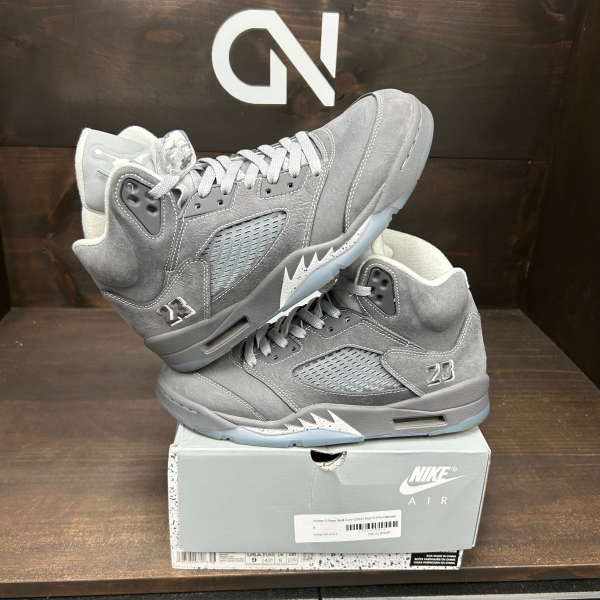 Jordan 5 Retro Wolf Grey (2026) - Image 1