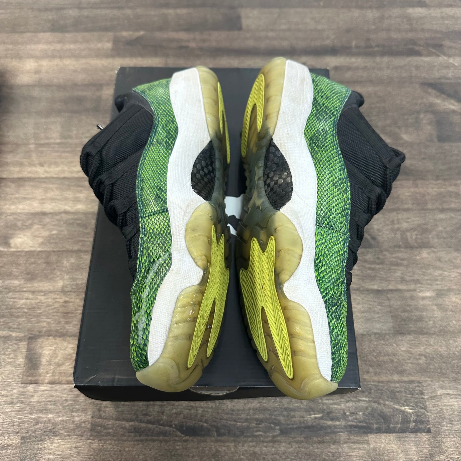 Green Snakeskin Jordan 11 Low (USED)