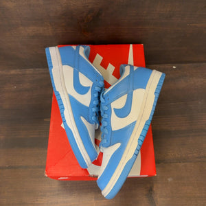 Nike Dunk Low UNC (GS) Size 5.5Y (Pre-Owned)
