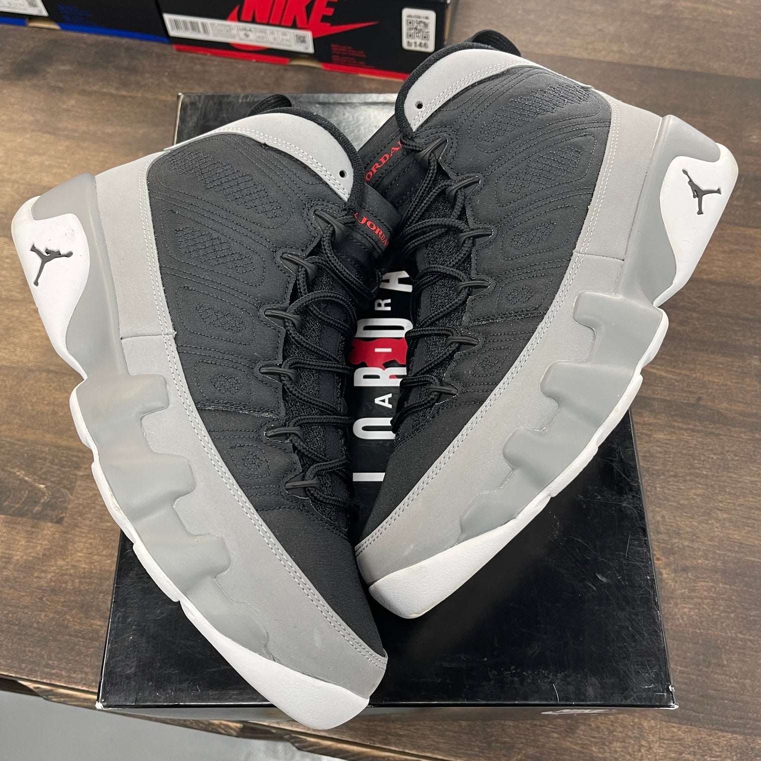 Particle Grey Jordan 9 (USED)