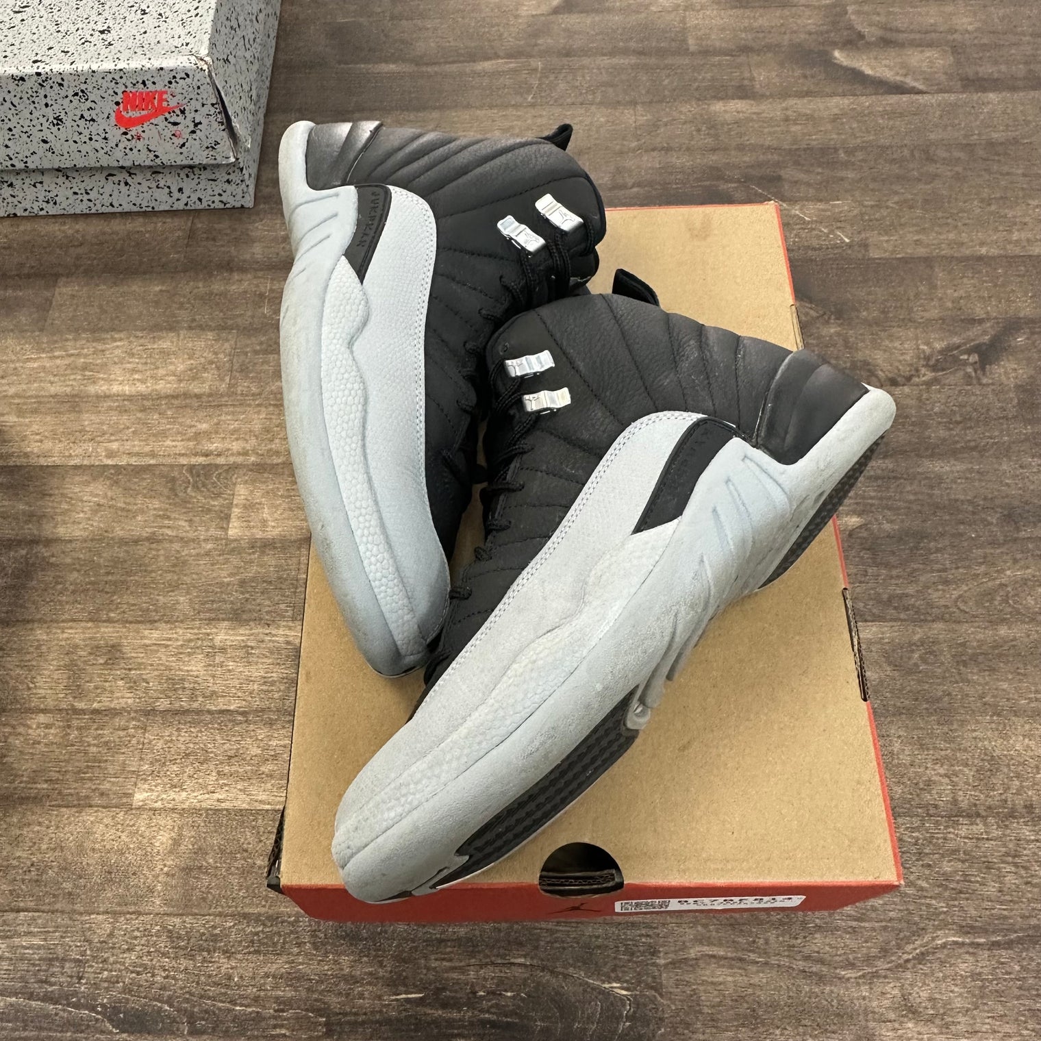 Barons Jordan 12 Retro (USED)