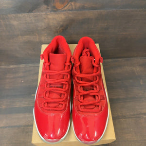 Jordan 11 Retro Win Like 96 Size 8 (Pre-Owned) - Image 3