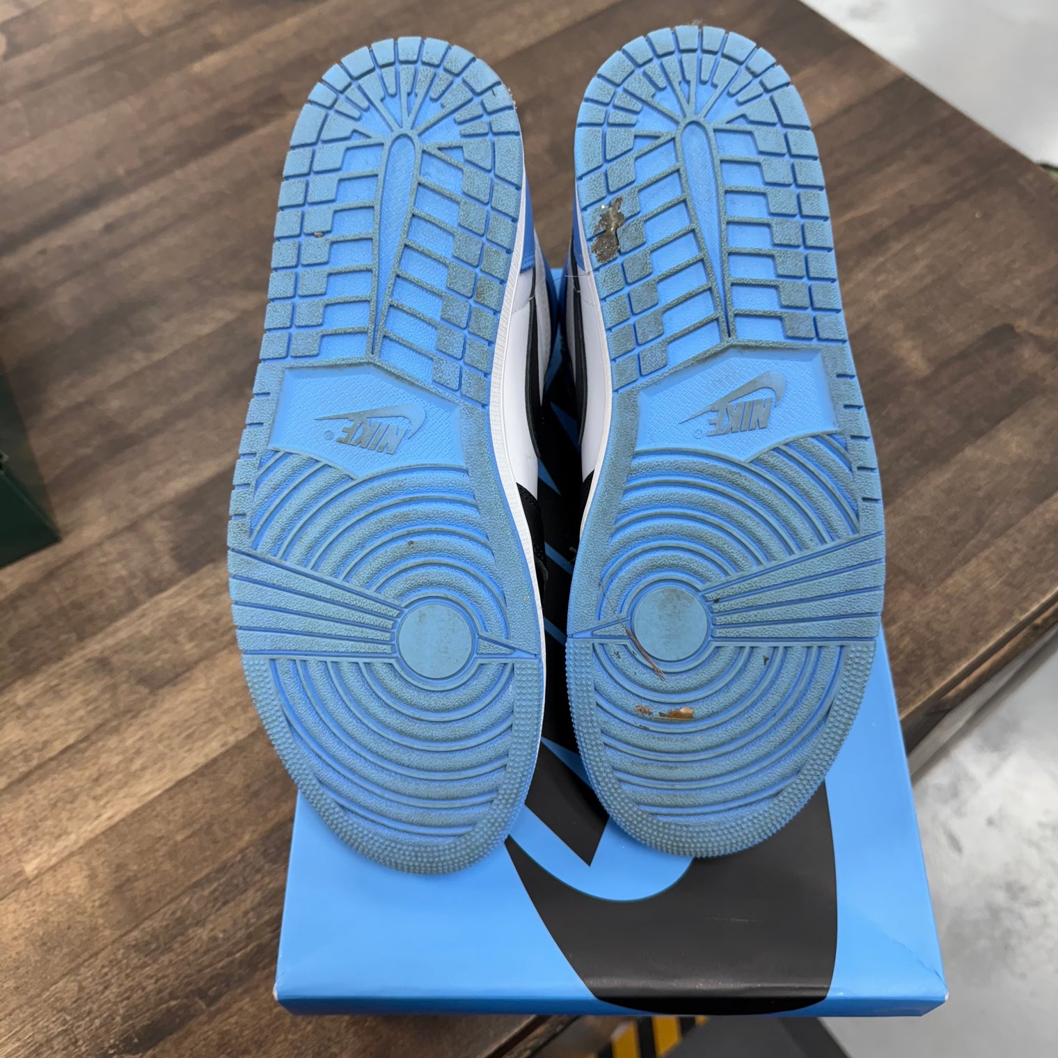 UNC Toe Jordan 1 High (USED)