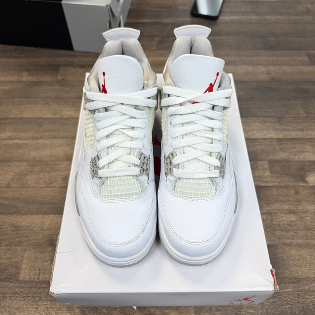 White Oreo Jordan 4 Retro (USED)