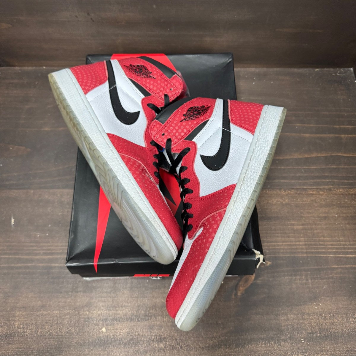 Jordan 1 Retro High Spider-Man Origin Story - Image 2
