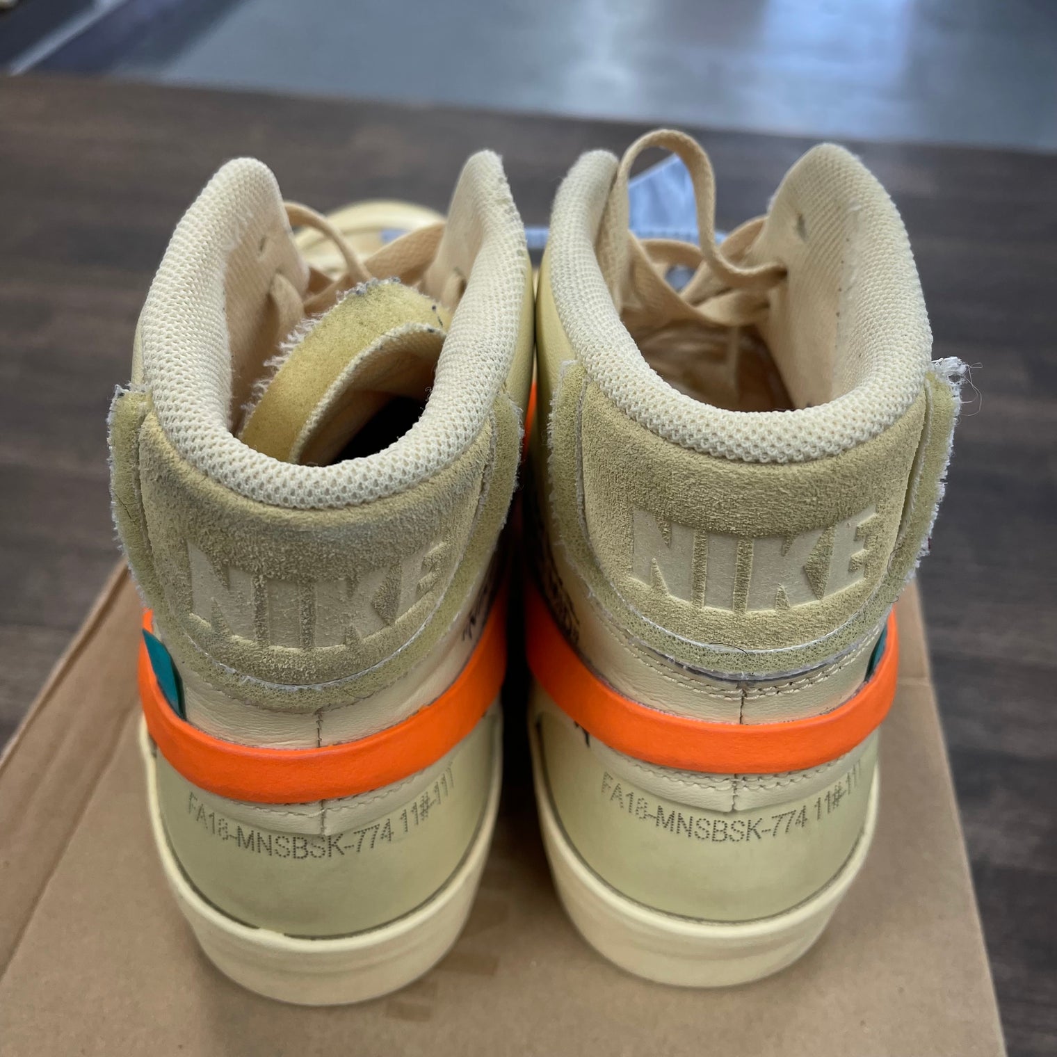 Hallows Eve Nike Blazer Mid Off-White (USED)