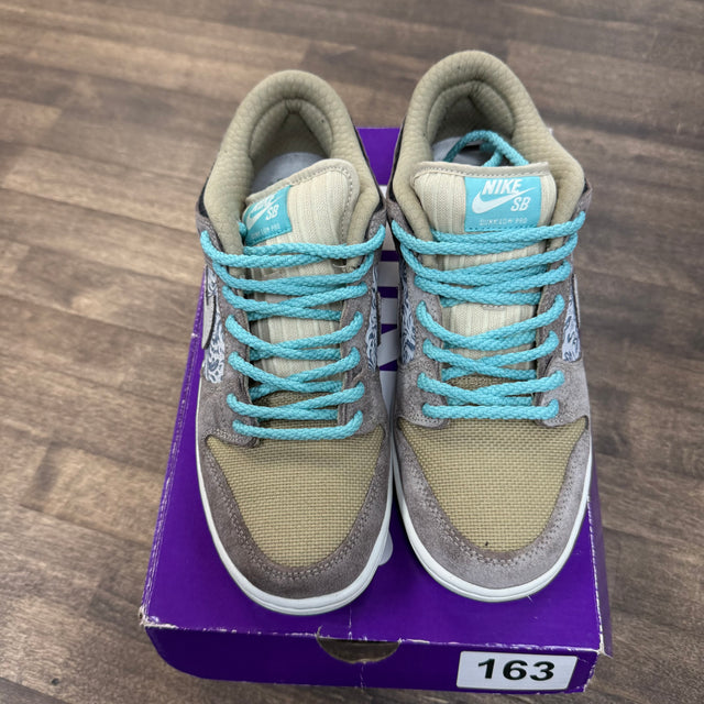 Big Money Saving SB Dunk Low (USED)