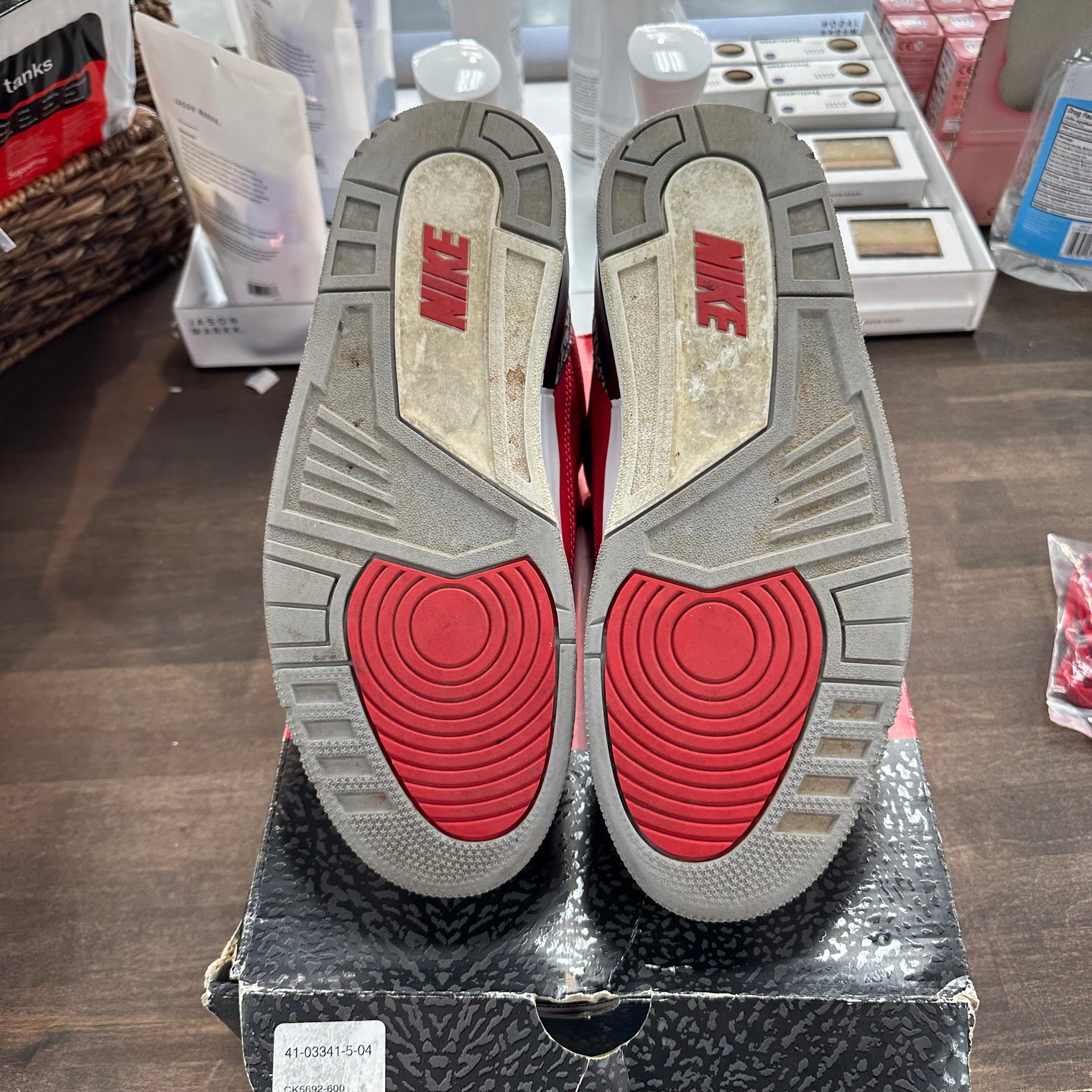 Unite Jordan 3 SE (USED)