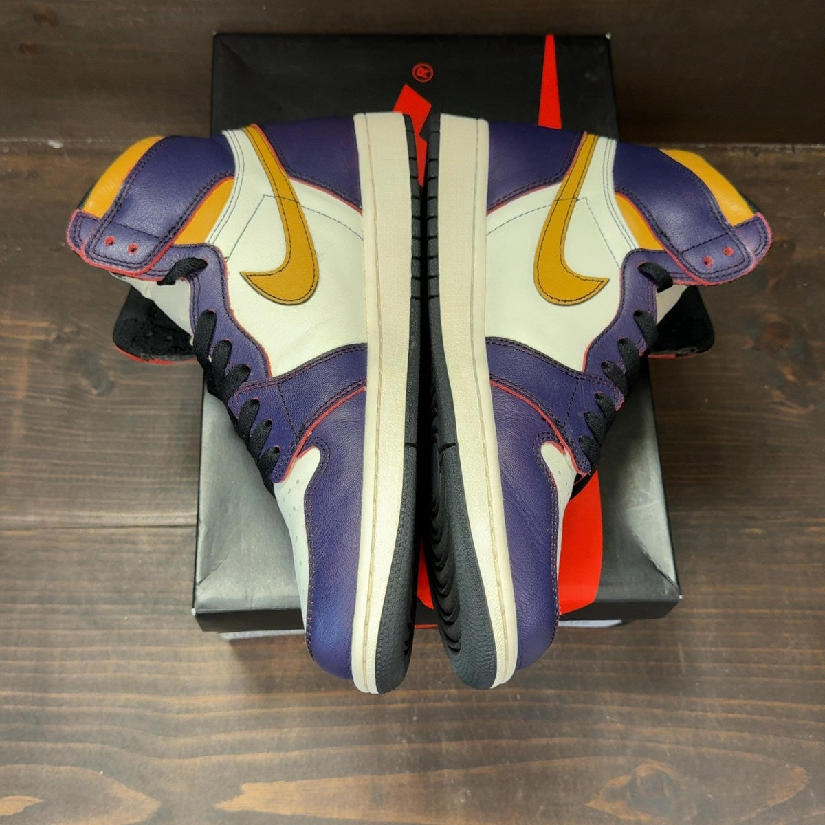Jordan 1 Retro High OG Defiant SB LA to Chicago - Image 4