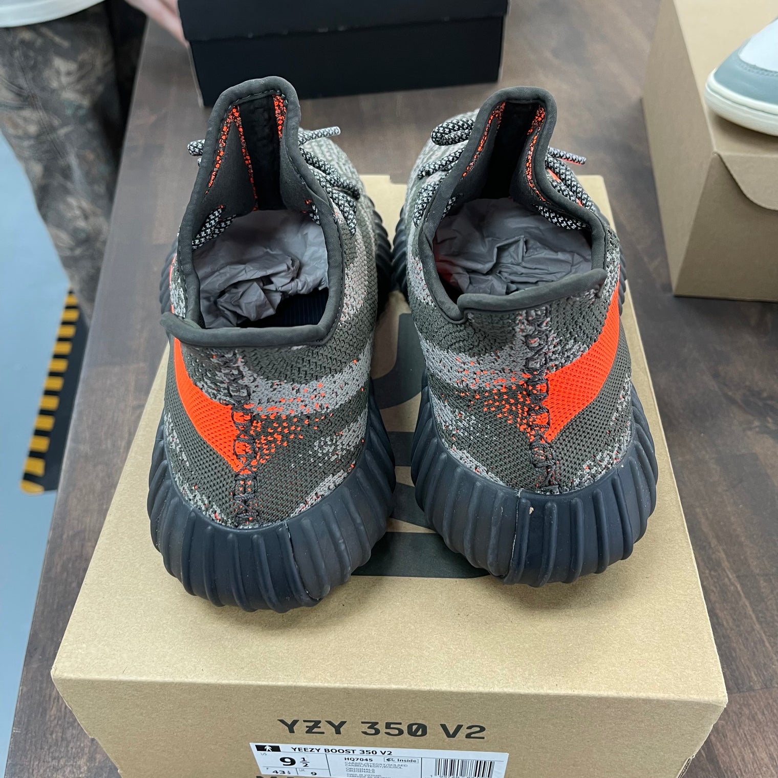Carbon Beluga Yeezy 350 (USED)