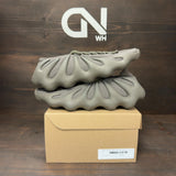 adidas Yeezy 450 Cinder Size 9.5 (Pre-Owned) - Image 1