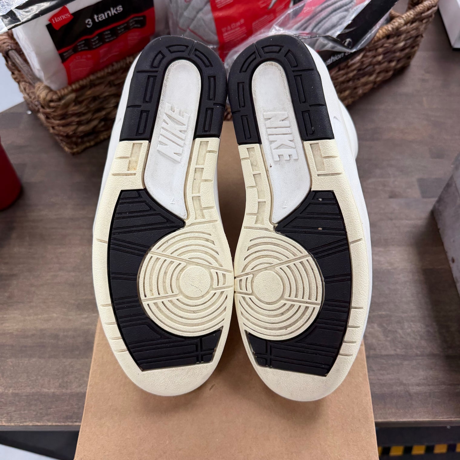 Sail Black Jordan 2 Retro (W) (USED,No Box)