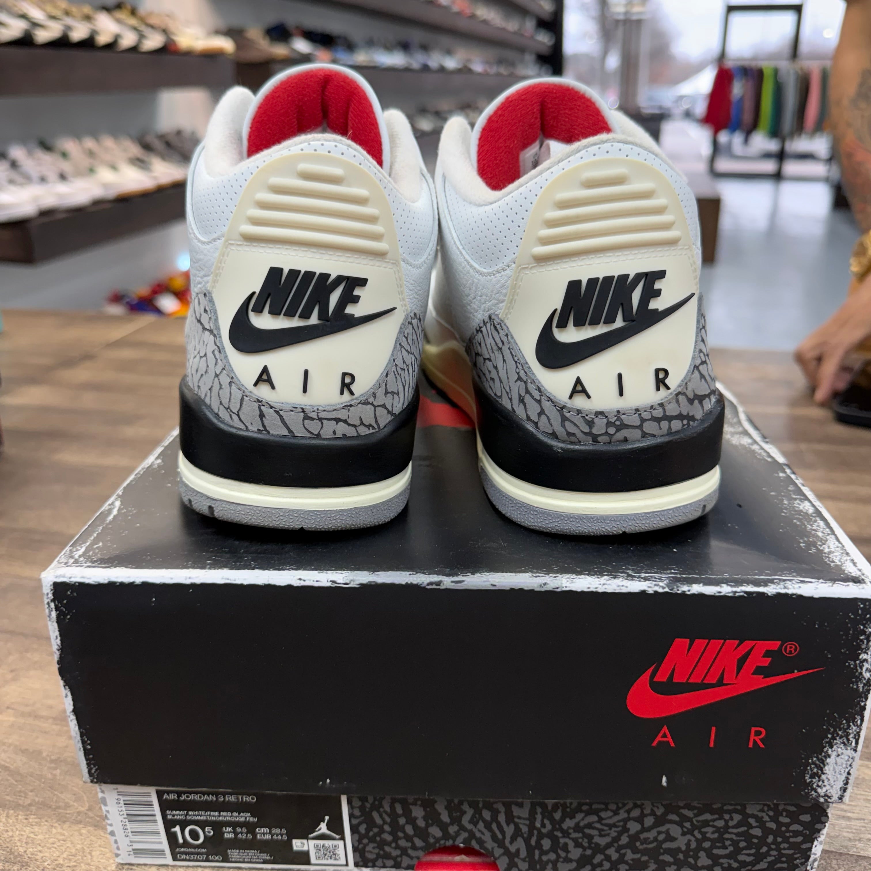 Jordan White Cement Reimagined Jordan 3 Retro (USED) Size 10.5 (Pre-Owned) - Image 3