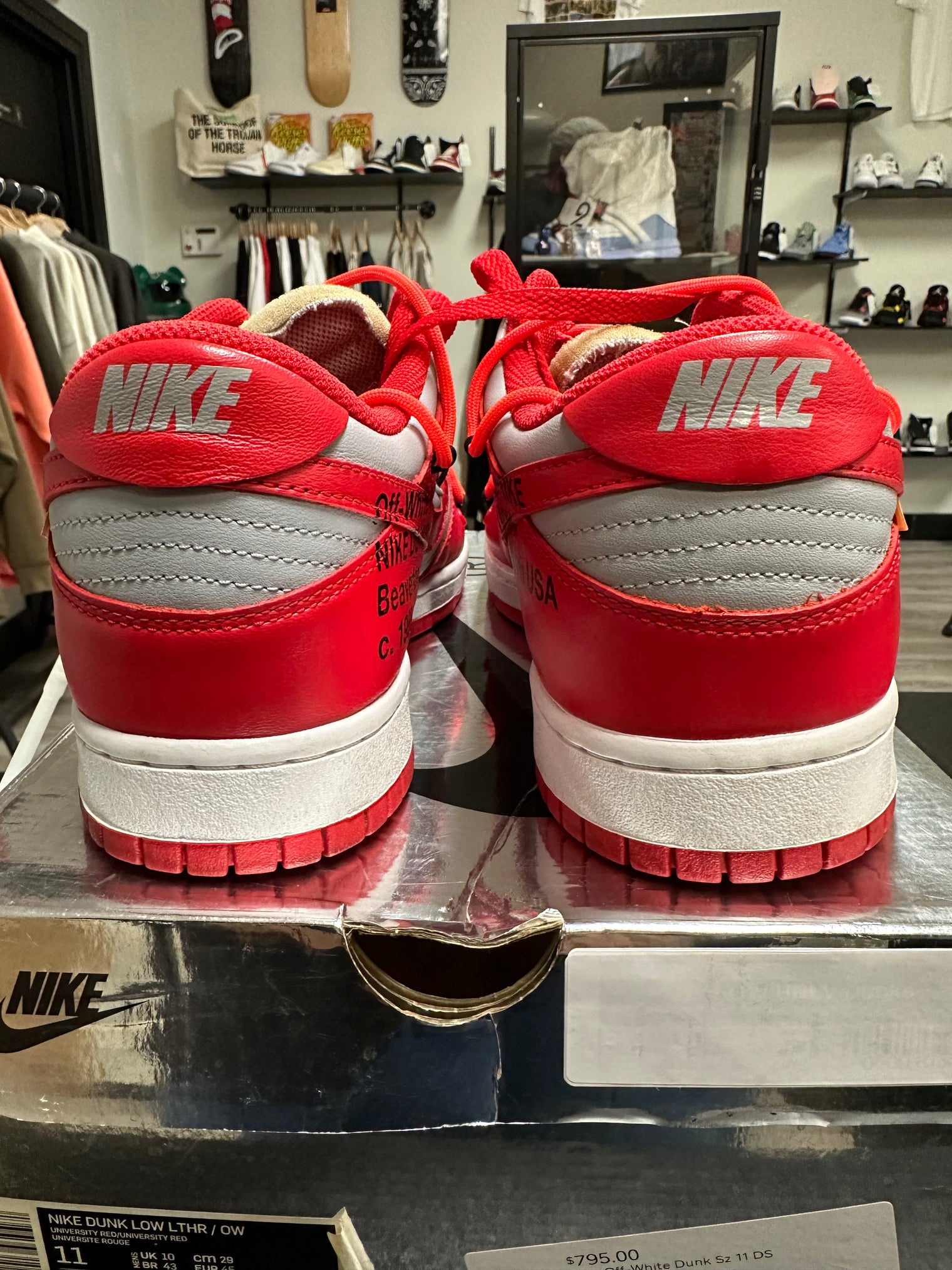 Nike Off-White Dunk Low UNLV (USED)
