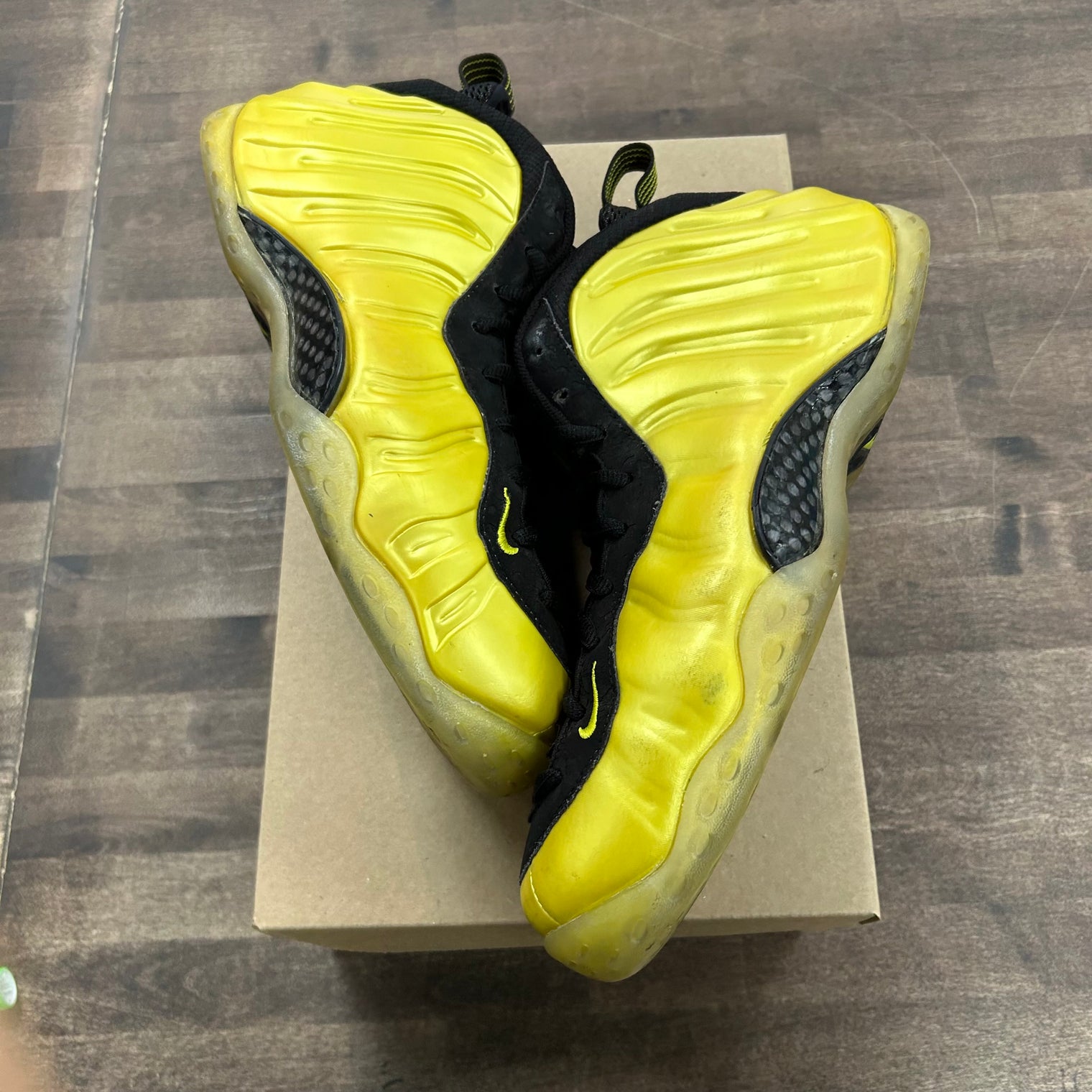 Nike Air Foamposite One Electrolime (US 10.5) (USED, No Box)