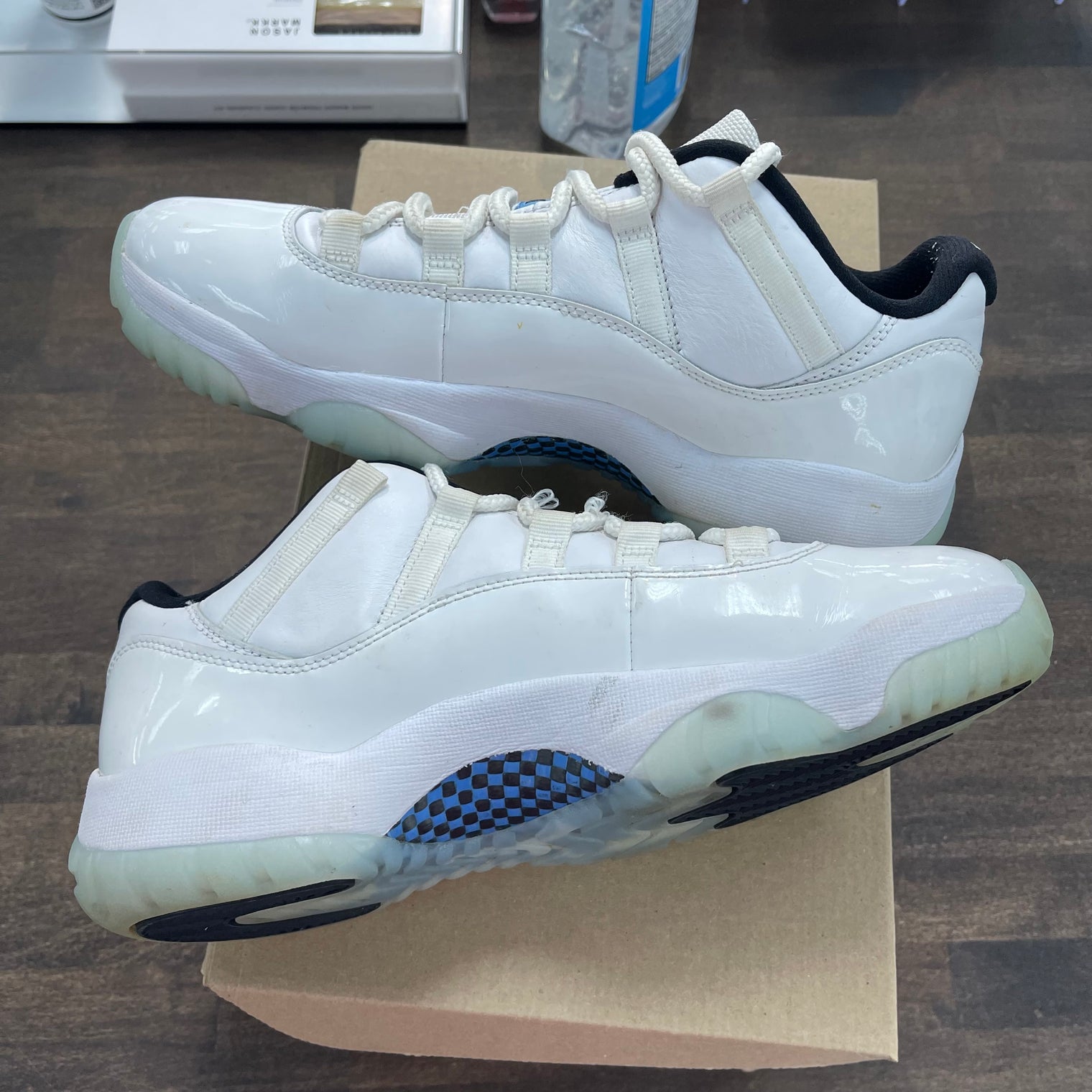 Legend Blue Jordan 11 Low (USED,No Box)