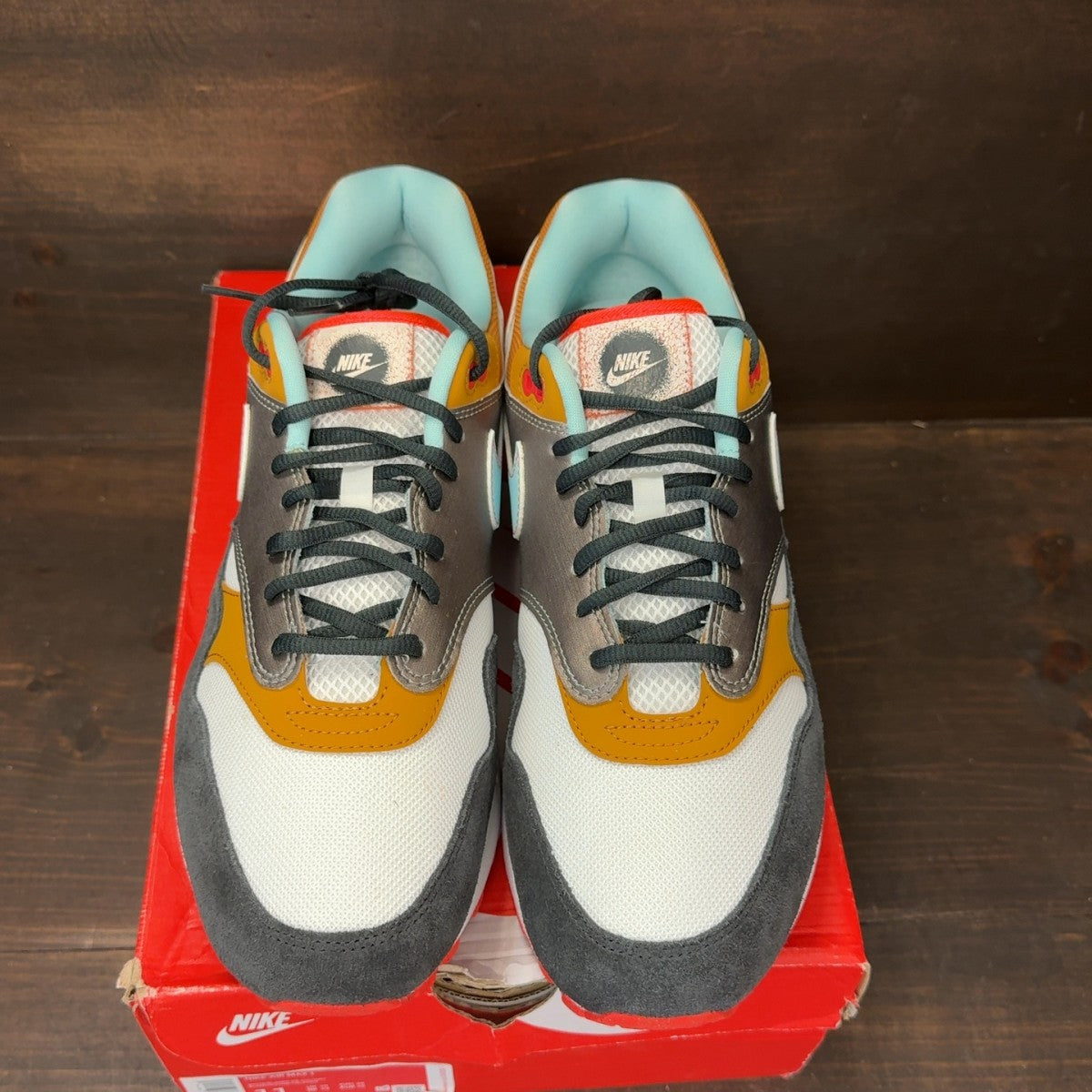 Nike Air Max 1 Graffiti Logo - Image 3