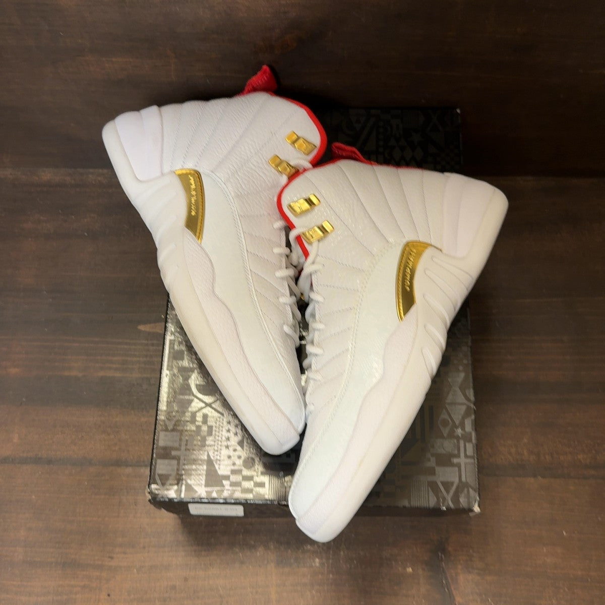 Jordan 12 Retro FIBA (2019) (GS) Size 6.5Y (Pre-Owned)