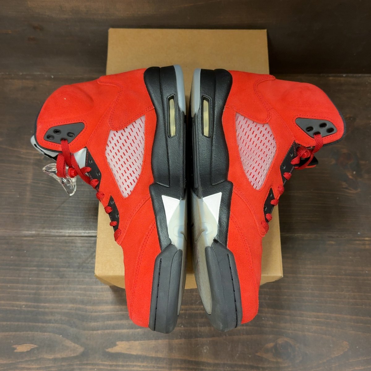 Jordan 5 Retro Raging Bull Red (2021) Size 12 (Pre-Owned) - aux