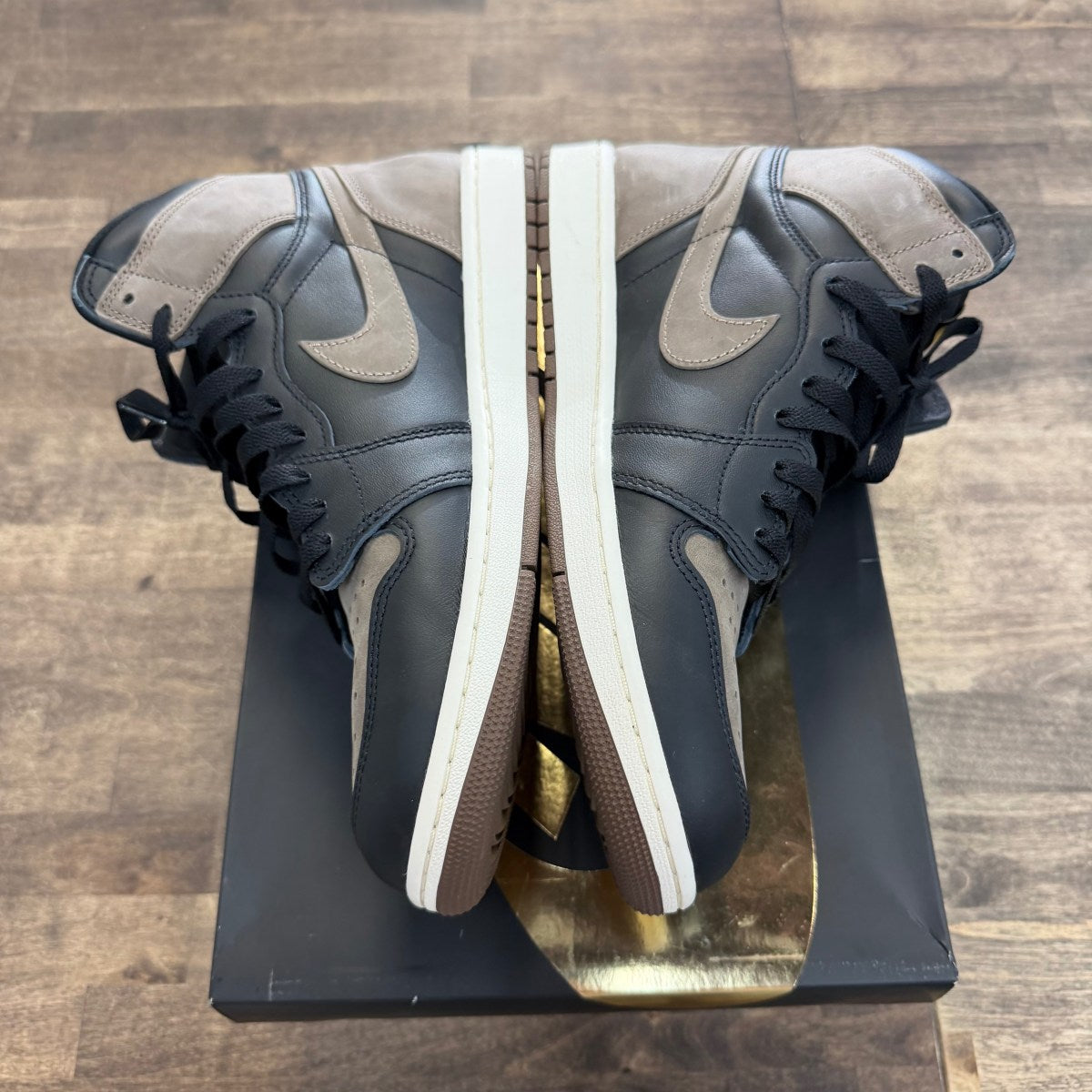 Jordan 1 Retro High OG Palomino Size 11.5 (Pre-Owned) - Image 5
