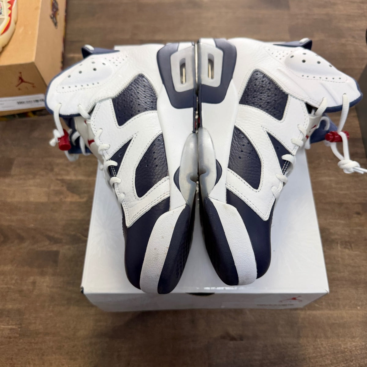 Jordan 6 Retro Olympic (2024) - Image 5