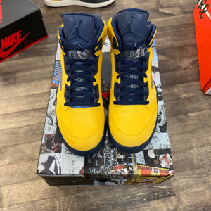 Jordan 5 Retro Michigan (2019) - Image 2
