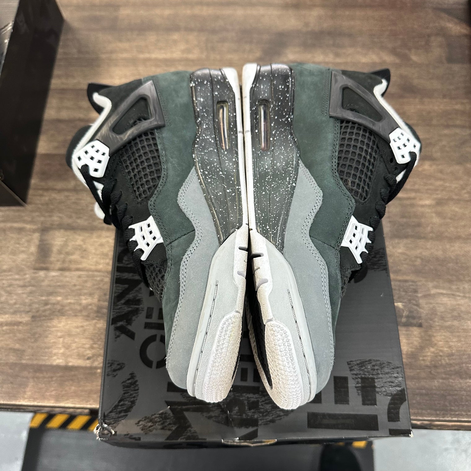Fear Jordan 4 Retro (USED)
