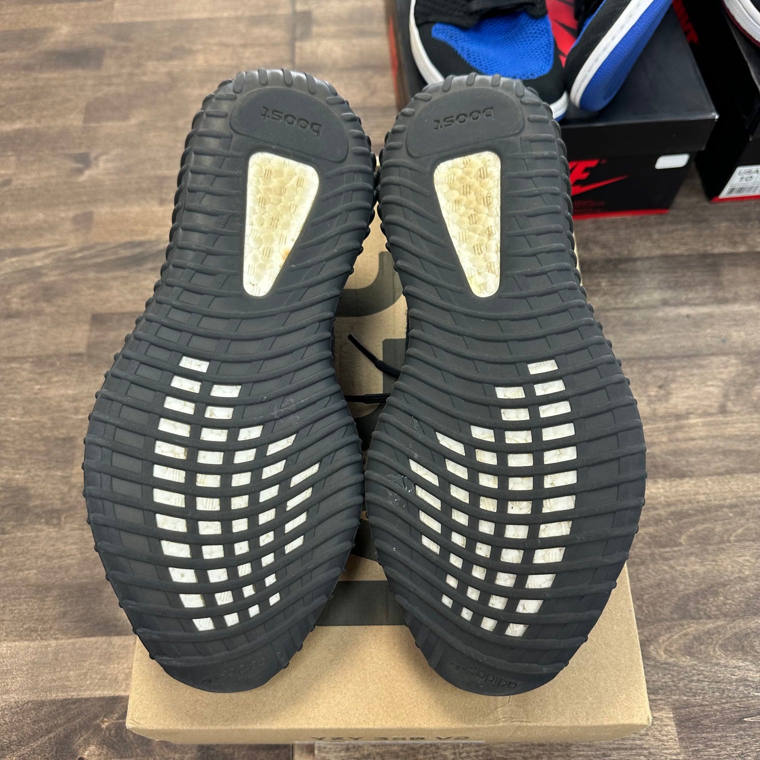 Onyx Yeezy 350 (USED)
