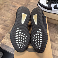 Onyx Yeezy 350 (USED)