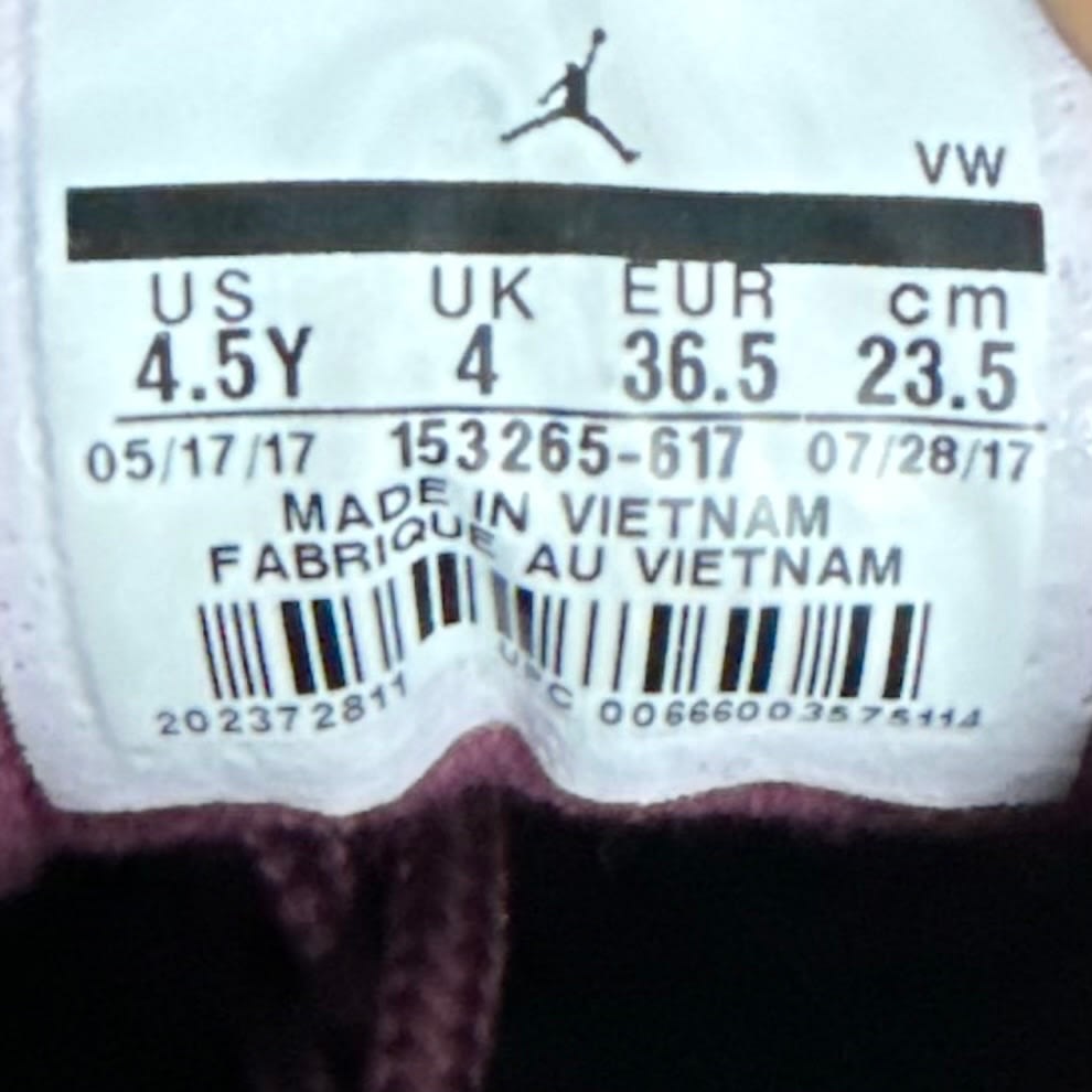 Jordan 12 Retro Bordeaux (GS) - Image 7