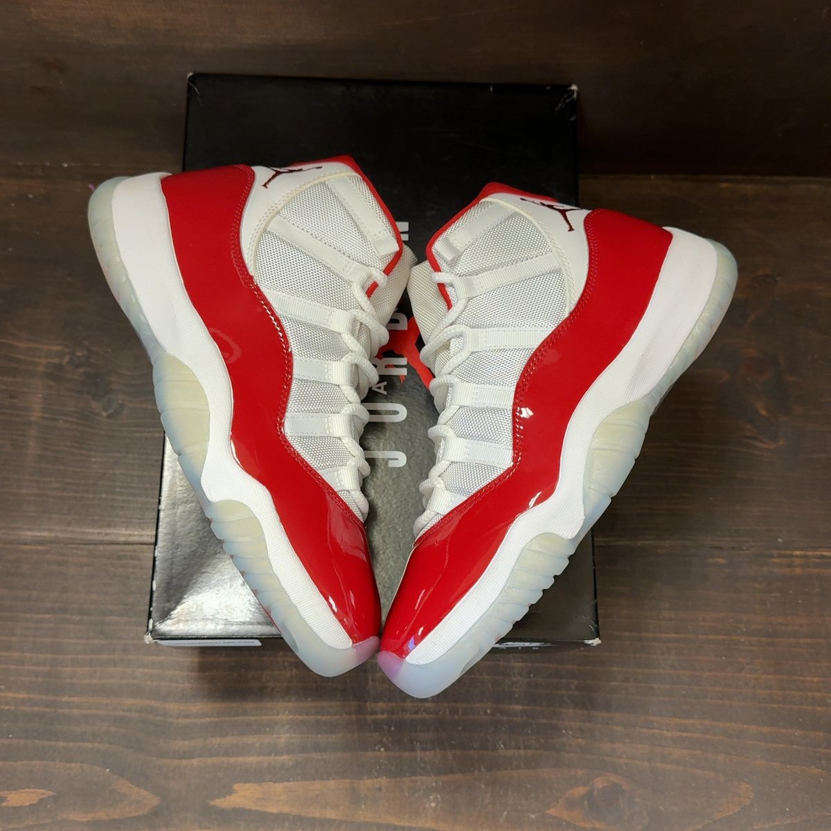 Jordan 11 Retro Cherry (2022) Size 9 (Pre-Owned) - back