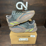 adidas Yeezy Boost 700 Mauve Size 13 (Pre-Owned)