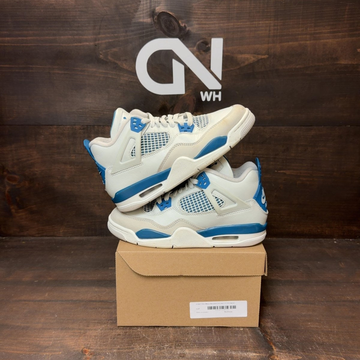 Jordan 4 Retro Military Blue (2024) (GS) Size 5.5Y (Pre-Owned) - Image 1