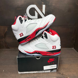 Jordan 5 Retro Fire Red Black Tongue (2025) - Image 1