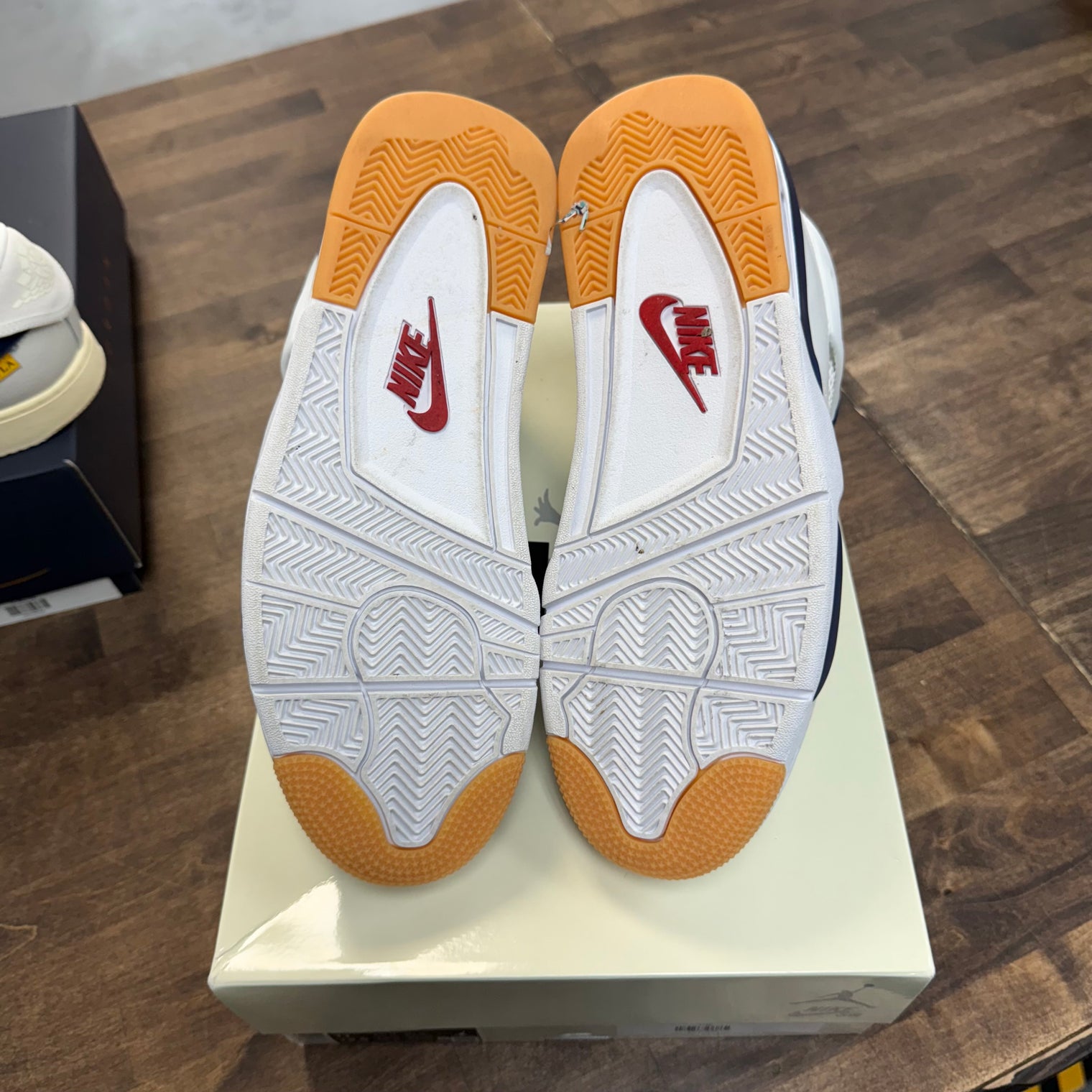 Navy SB Jordan 4 (USED)