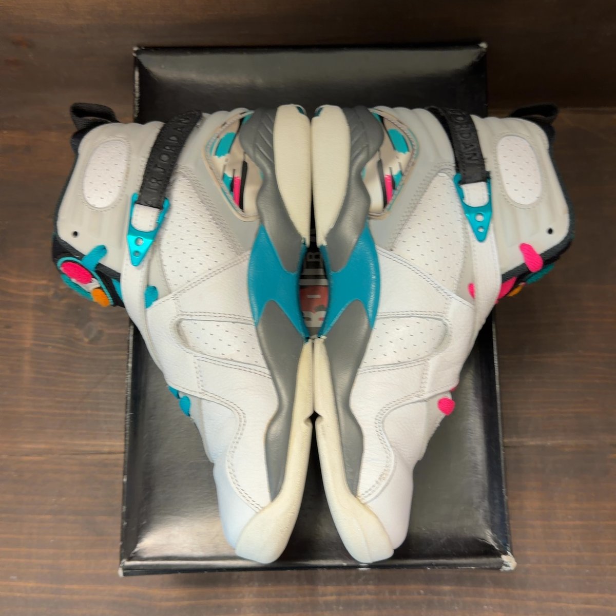 Jordan 8 Retro South Beach (GS) Size 7Y (Pre-Owned) - aux