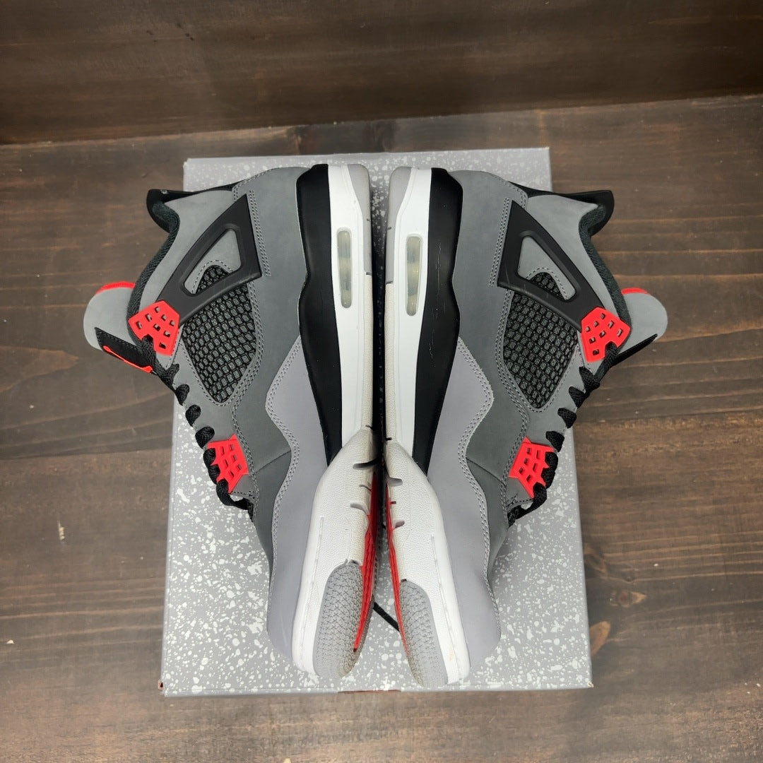 Jordan 4 Retro Infrared Size 10.5 (Pre-Owned)