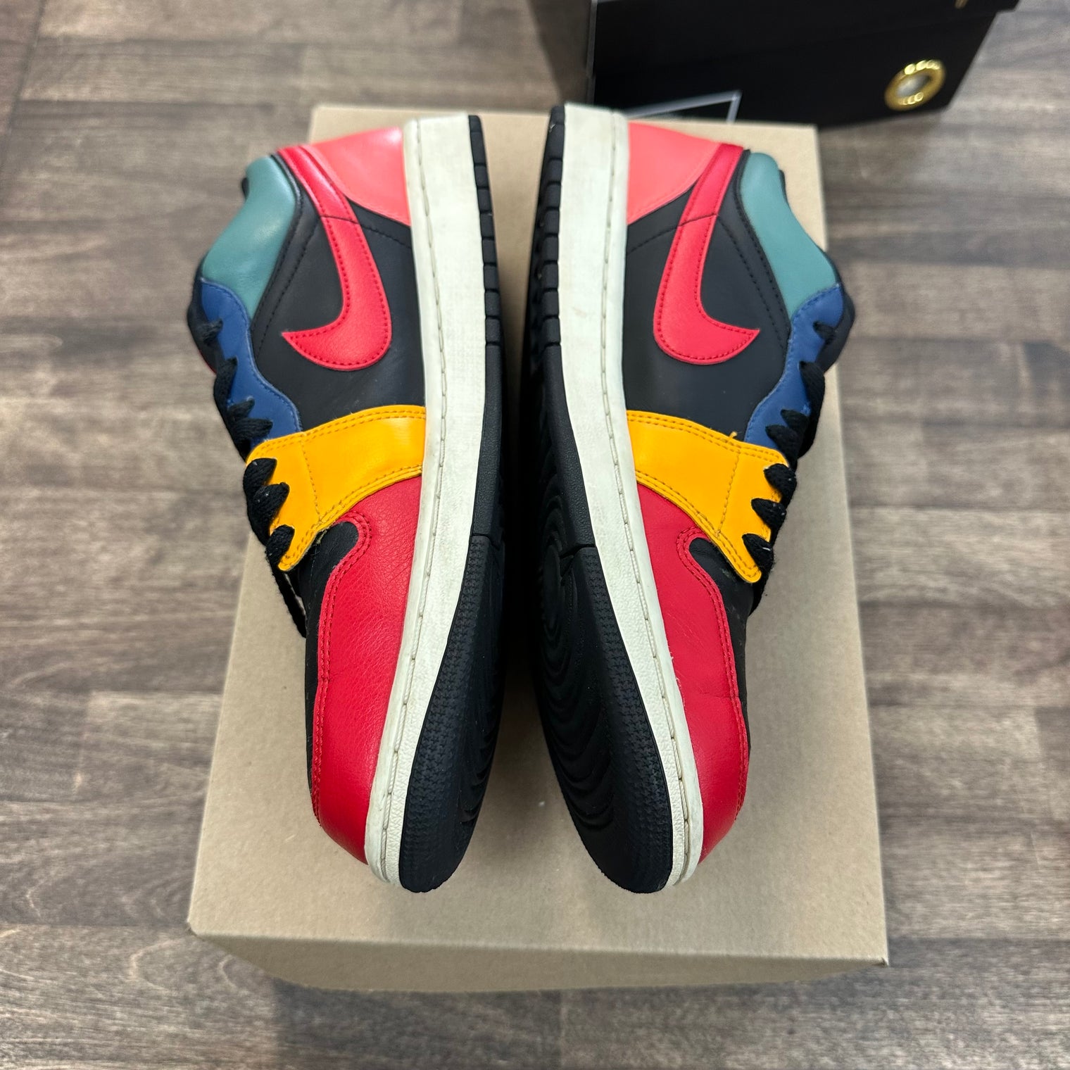 Bred Multi-Color Jordan 1 Low SE (W) (USED, No Box)